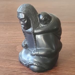 BOMA Woman Eskimo Inuit Native Statue Sculpture Made in Canada Argillite Black